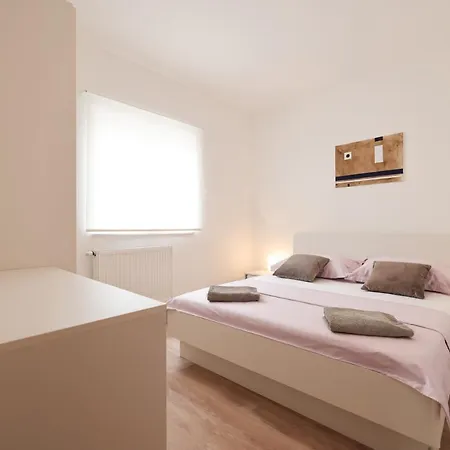 Leon Appartement *