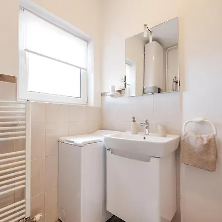 Leon Apartament