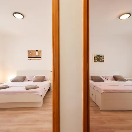 Leon Apartament *