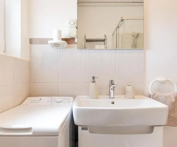 Leon Apartament